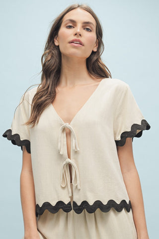 Ric Rac Tie Top