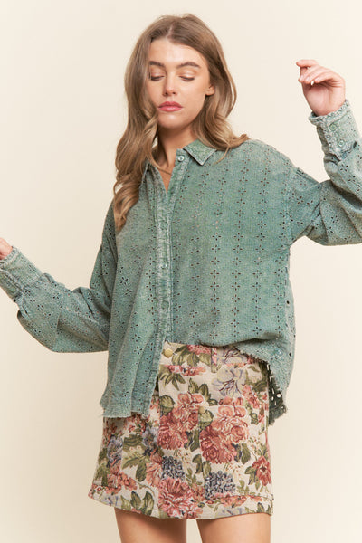 Eyelet Delight