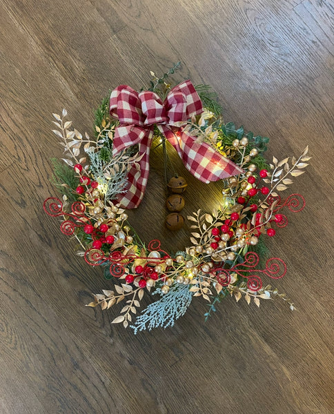 12/04 Wreath Making, Sip & Shop