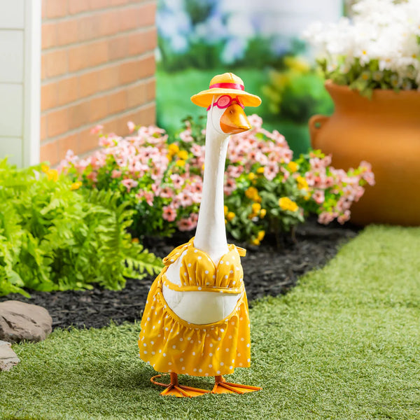 Giddy The Goose Outfits