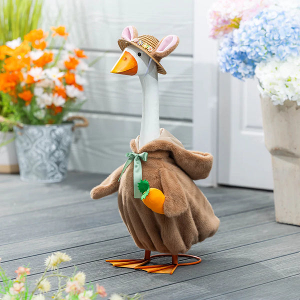 Giddy The Goose Outfits