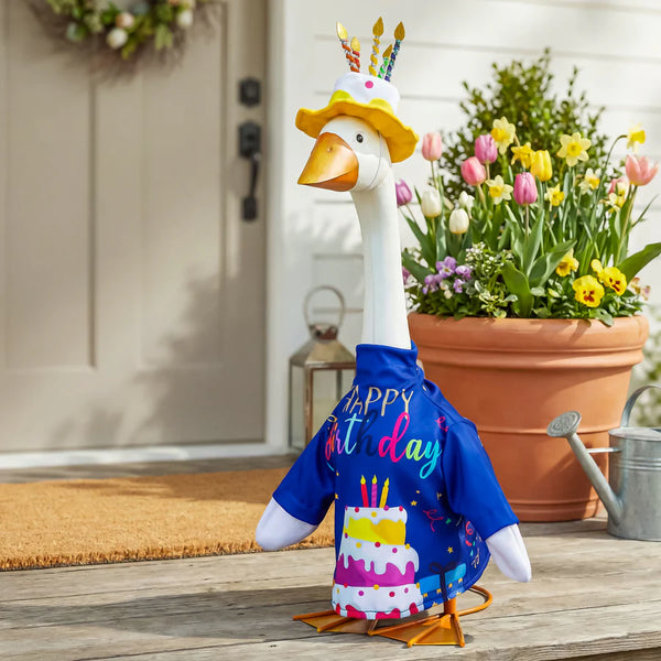 Giddy The Goose Outfits