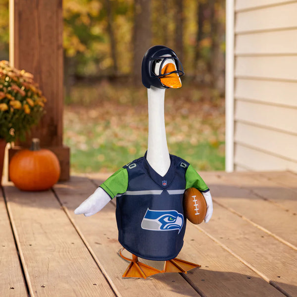 Giddy The Goose Outfits