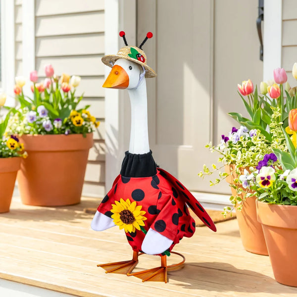 Giddy The Goose Outfits
