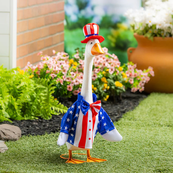 Giddy The Goose Outfits