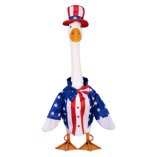 Giddy The Goose Outfits