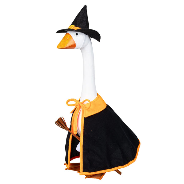 Giddy The Goose Outfits