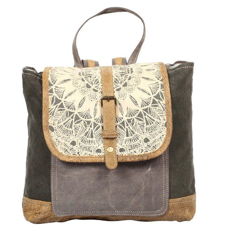 Daisy Delight Backpack Bag
