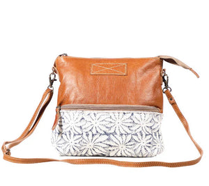 Itsy Bitsy Small & Crossbody Bag