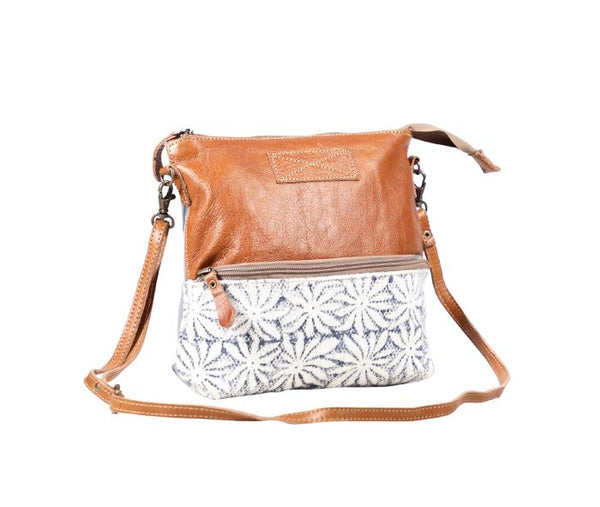 Itsy Bitsy Small & Crossbody Bag